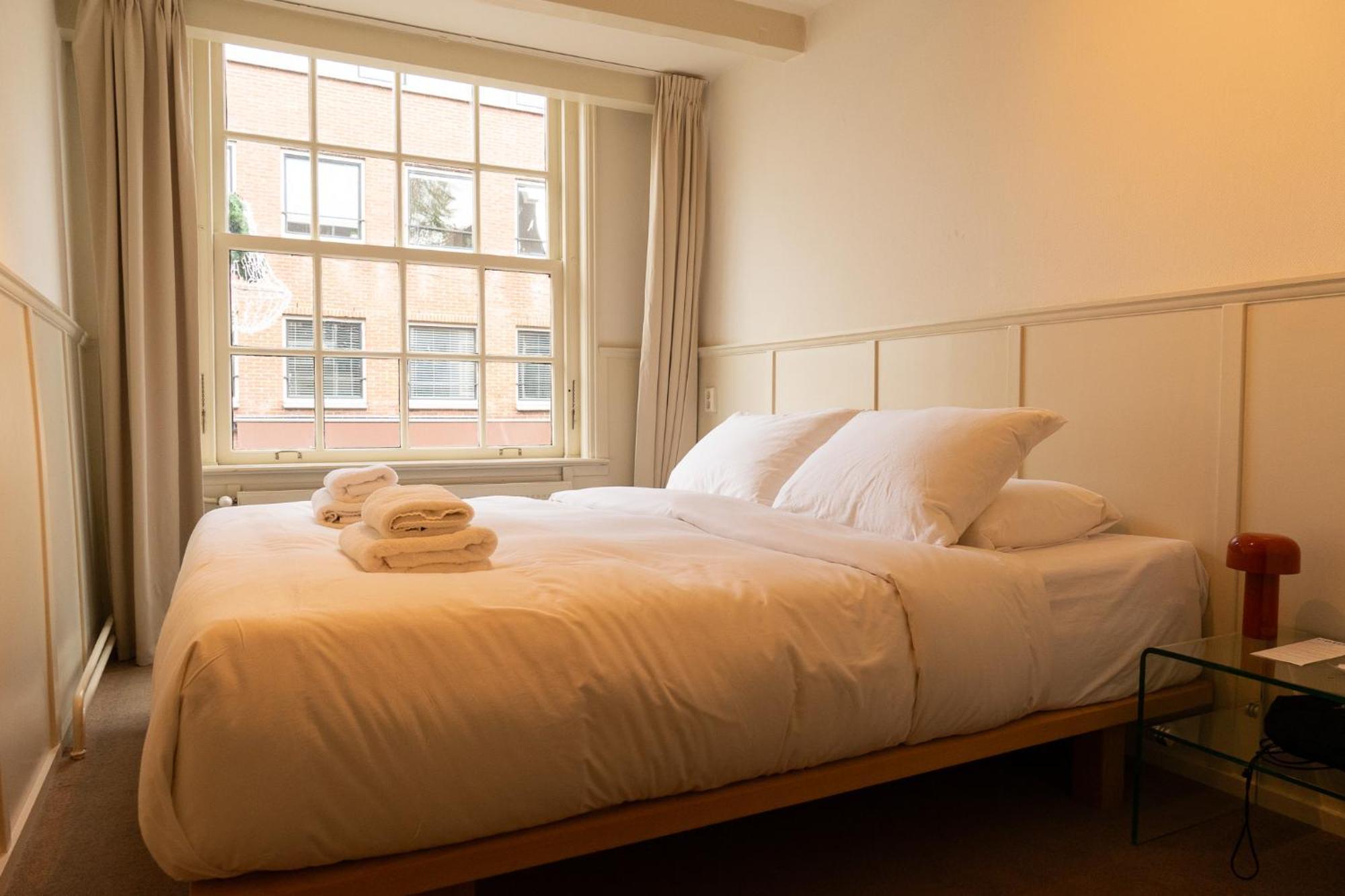 Hotel Calisto อัมสเตอร์ดัม ภายนอก รูปภาพ
