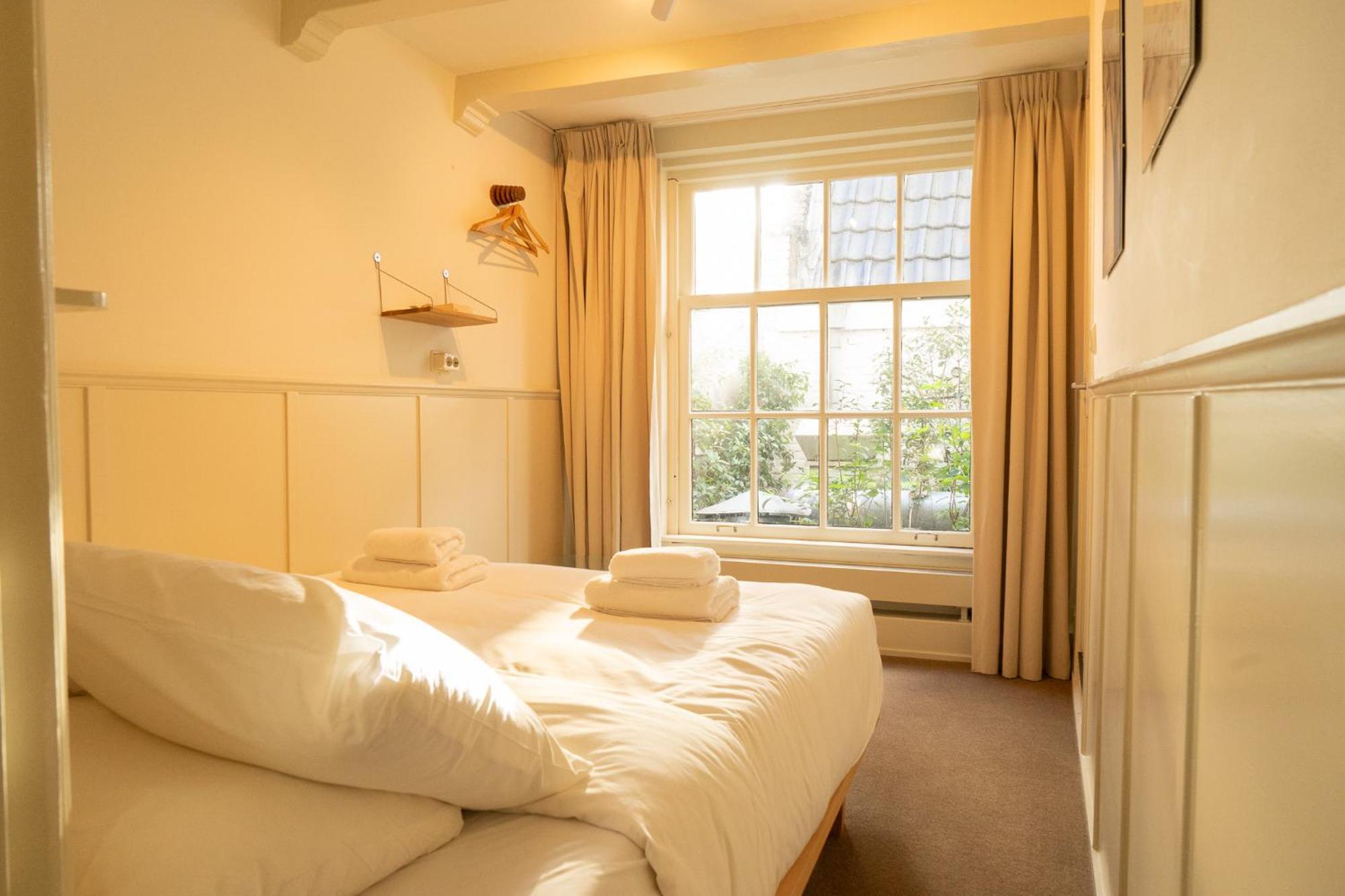 Hotel Calisto อัมสเตอร์ดัม ภายนอก รูปภาพ