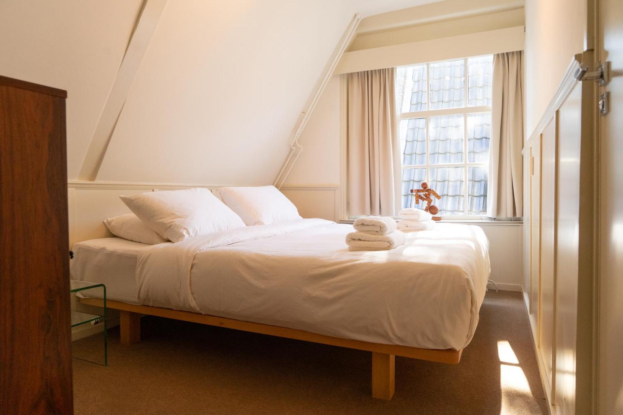 Hotel Calisto อัมสเตอร์ดัม ภายนอก รูปภาพ